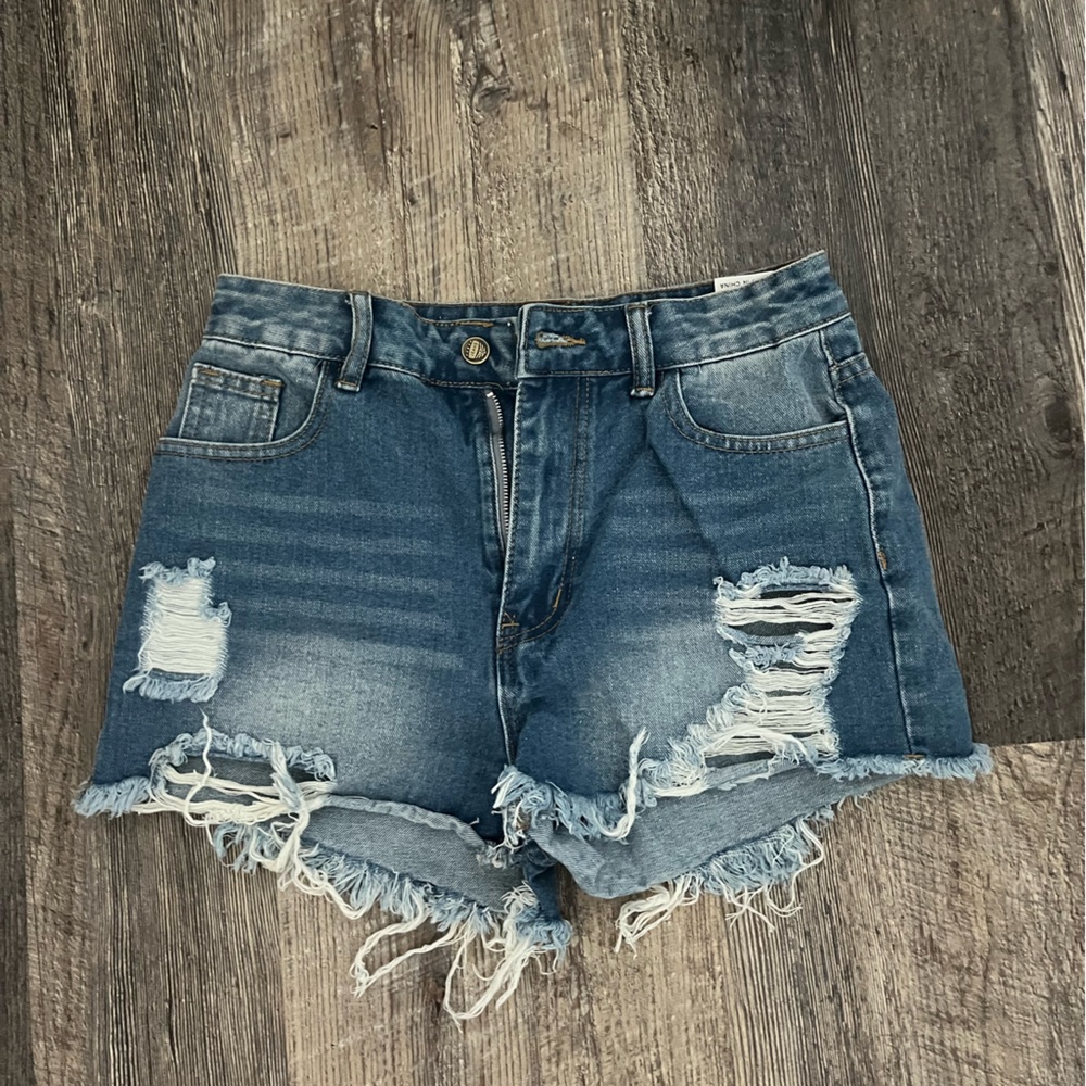 Denim ripped shorts